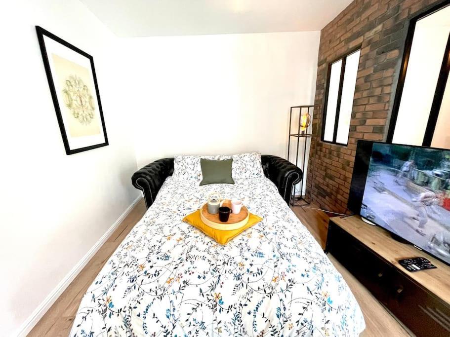 Le Charly - Magnifique Appartement Hypercentre Pau Zewnętrze zdjęcie